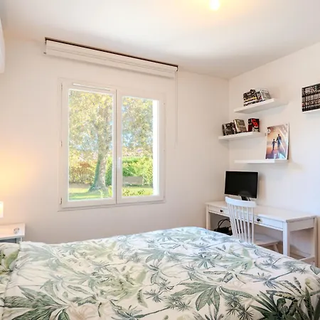 Ferienhaus Vaccine-2 By Interhome *